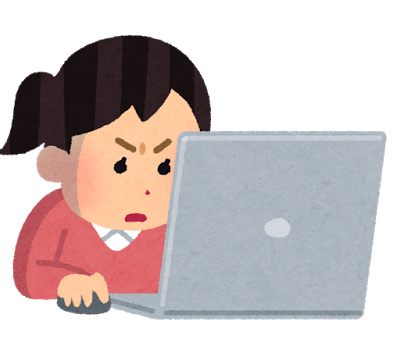 パソコンをしている女性